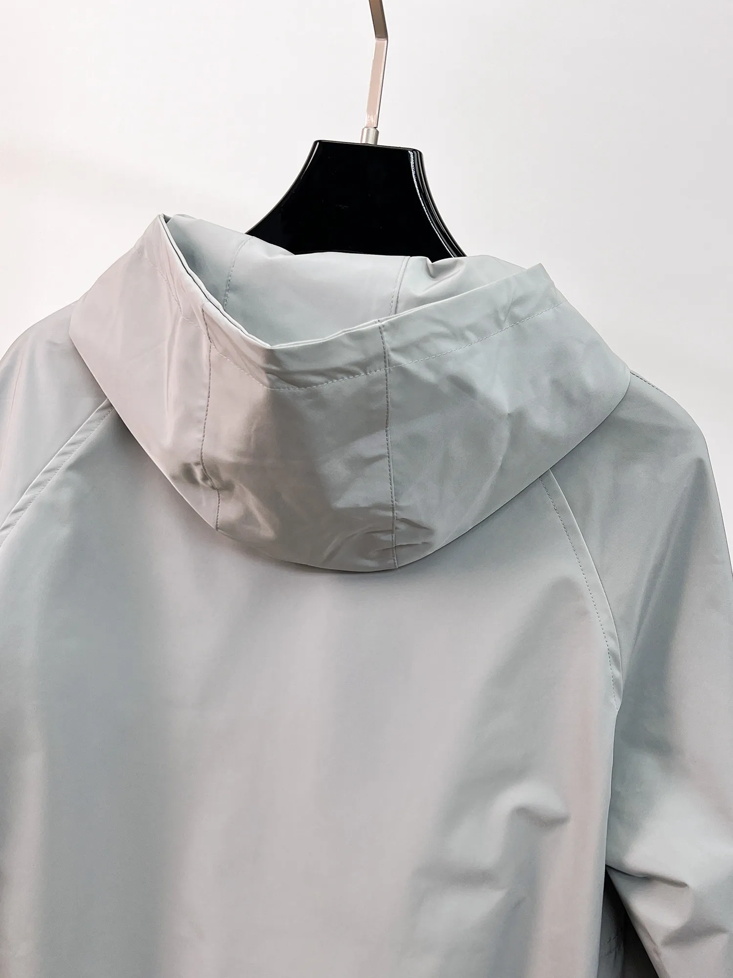 Same Style， ， 2026 New Arrival ， Original Premium Breathable ， ， ， Quality。 ， Sizes：M～3XL